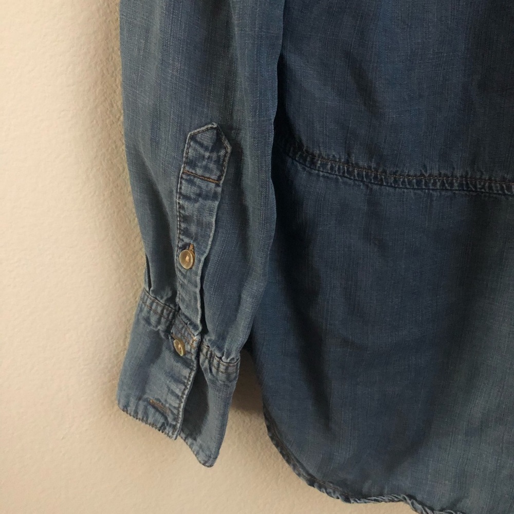 Anthropologie Cloth and Stone Chambray Shirt - Picture 5 of 5